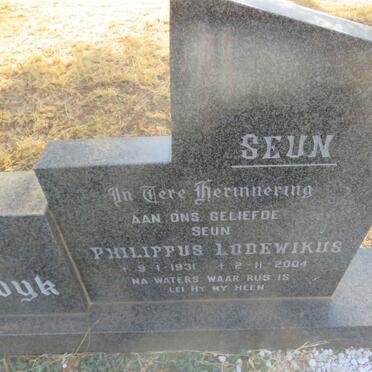 SCHALKWYK Philippus Lodewikus, van 1903-1981 &amp; Gertruida Johanna 1908-1992 : : VAN SCHALKWYK Philippus Lodewikus 1931-2004