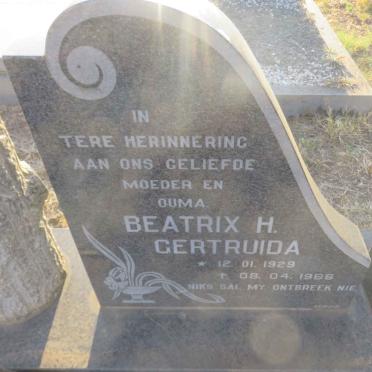 VERMAAK Jacob Philippus 1923-1983 &amp; Beatrix H. Gertruida 1929-1983