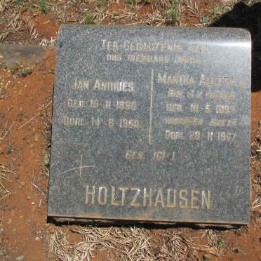 HOLTZHAUSEN Jan Andries 1890-1950 &amp; Maria Aletta E. 1893-1967