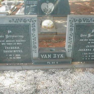 DYK Frederik Christoffel, van 1894-1982 &amp; Jacoba Johanna Maria VENTER 1906-1997
