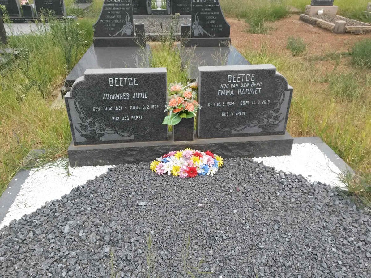 BEETGE Johannes Jurie 1921-1972 :: VAN DEN BERG Emma Harriet voorheen BEETGE 1934-2013