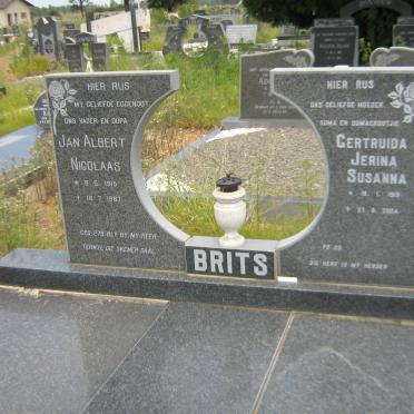 BRITS Jan Albert Nicolaas 1915-1987 &amp; Gertruida Jerina Susanna 1919-2004