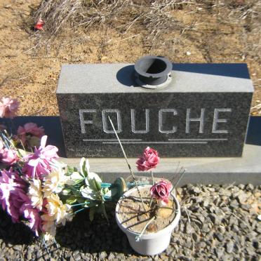 FOUCHE Lourens Marthinus Cornelius 1913-1993 &amp; Anna Susanna SWANEPOEL 1916-1989