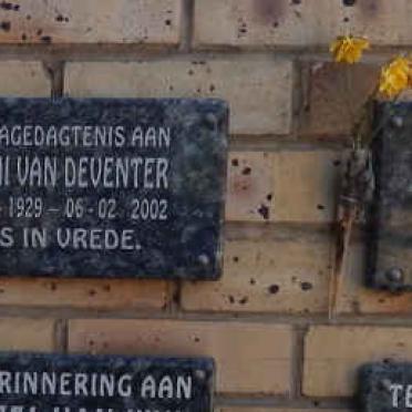 DEVENTER Mike, van 1927-2003 :: VAN DEVENTER Naomi 1929-2002