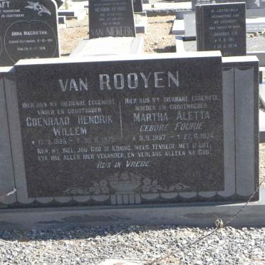 ROOYEN Coenraad Hendrik Willem, van 1895-1975 &amp; Martha Aletta FOURIE 1897-1974