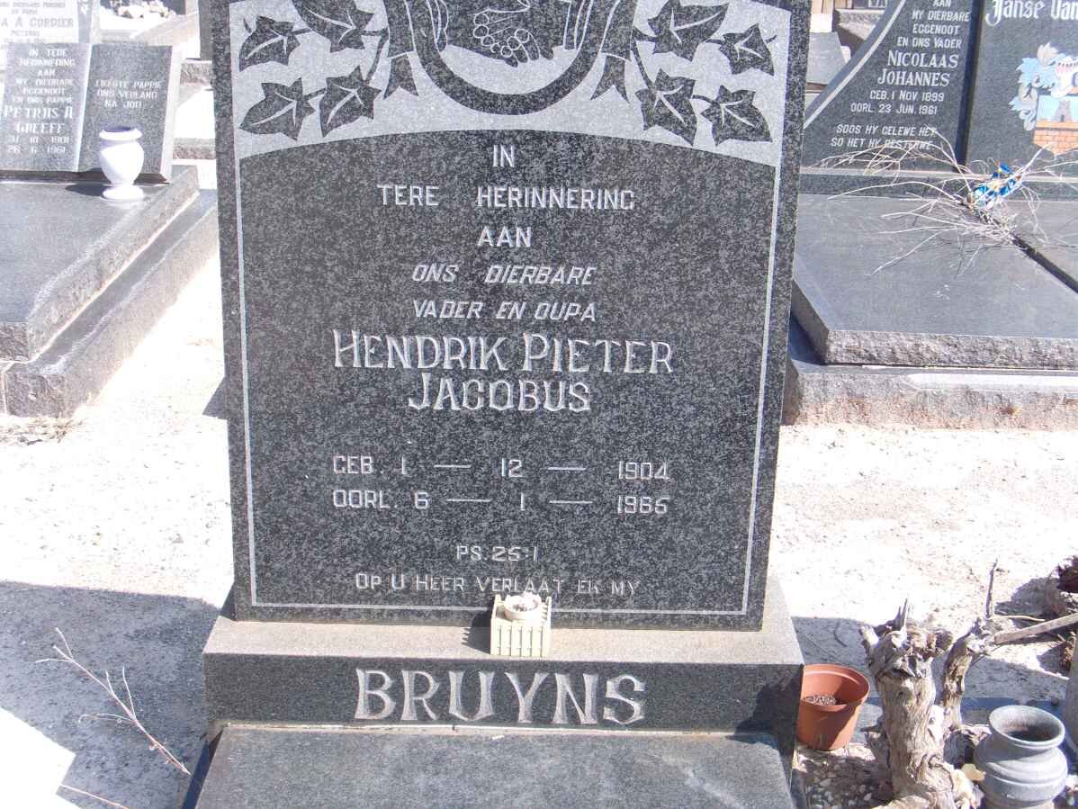 BRUYNS Hendrik Pieter Jacobus 1904-1965 &amp; Gertruida Maria Petronella Jansen van VUUREN 1902-1961