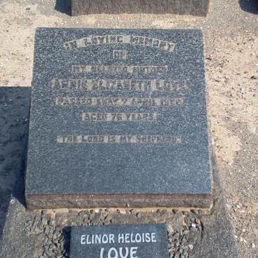 LOVE Annie Elizabeth -1956 :: LOVE Elinor Heloise 1916-2002