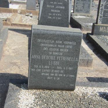 LUBBE Johannes Cornelius Jacob 1891-1958 &amp; Anna Debora Petronella 1884-1967