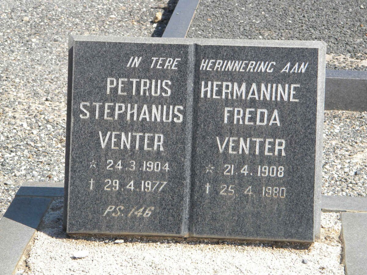 VENTER Petrus Stephanus 1904-1977 &amp; Hermanine Freda 1908-1980