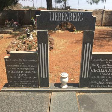 LIEBENBERG Willem Johannes 1921-2007 &amp; Cecilia Maria 1929-2012