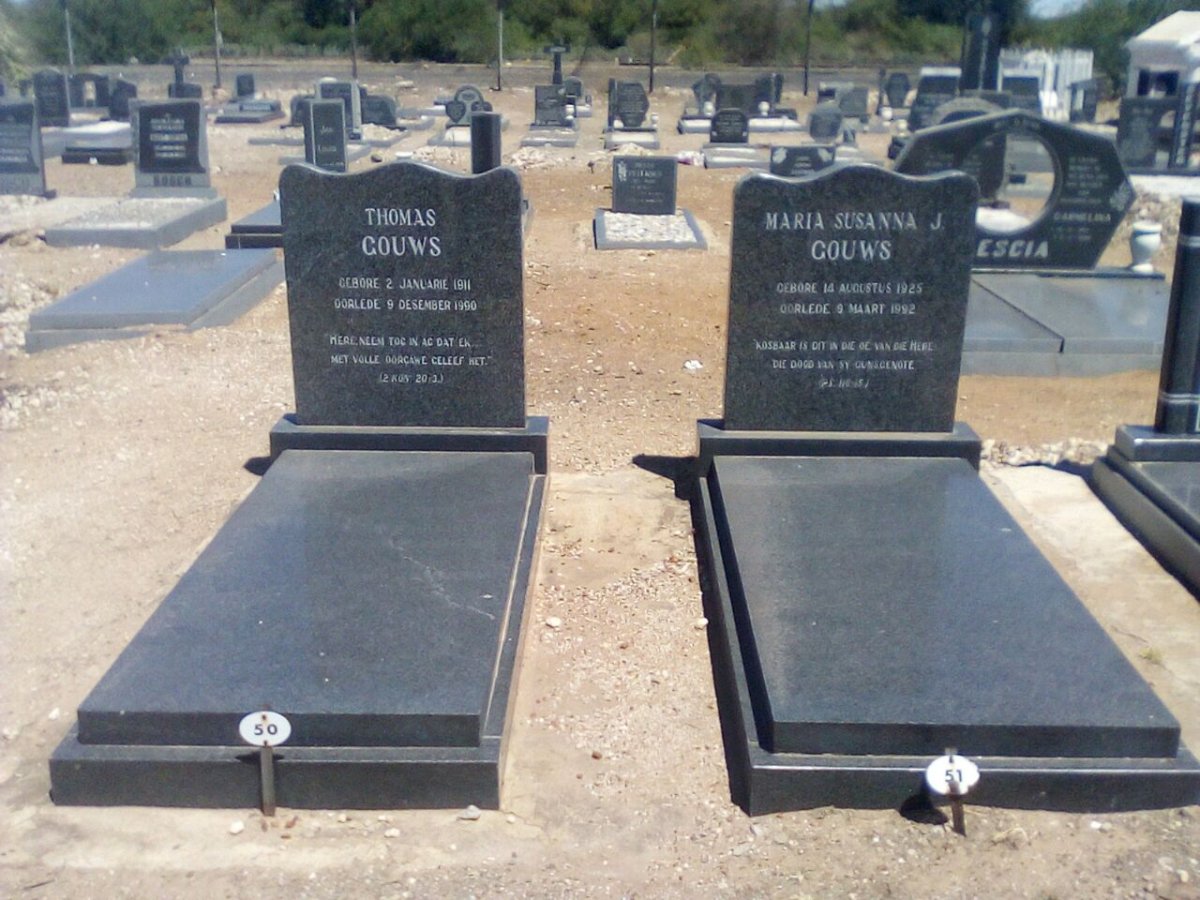 GOUWS Thomas 1911-1990 &amp; Maria Susanna J. 1925-1992