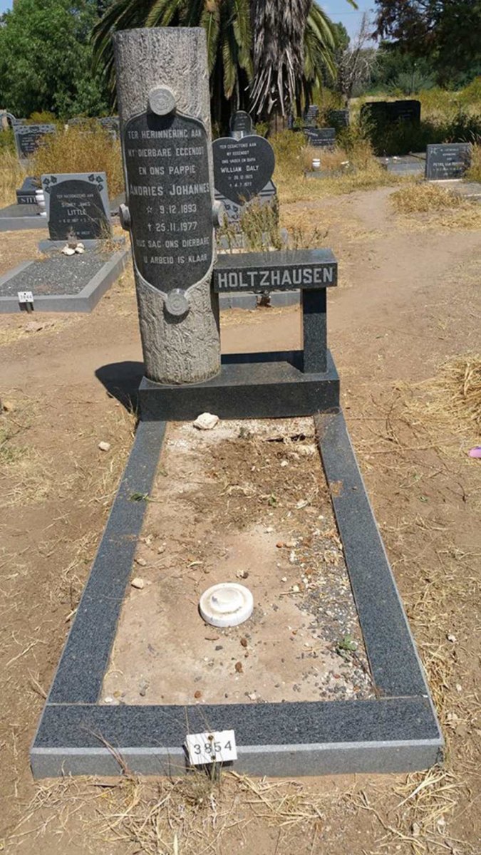 HOLTZHAUSEN Andries Johannes 1893-1977