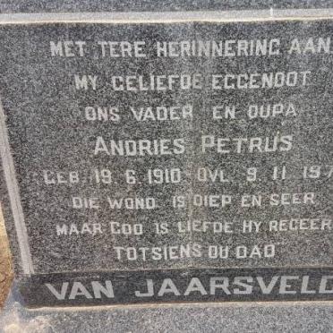 J - Vanne :: Surnames - J