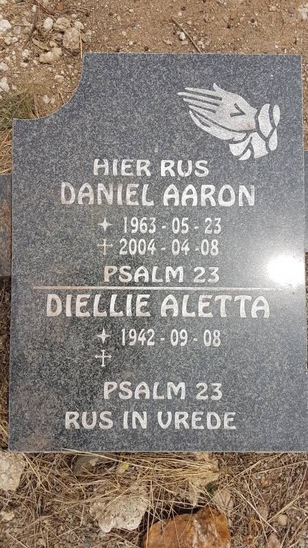 ? Diellie Aletta 1942-? :: Daniel Aaron 1963-2004