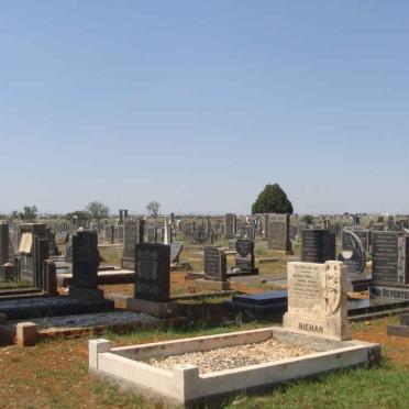 North West, MAKWASSIE, Main cemetery