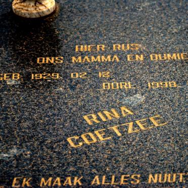 COETZEE Rina 1929-1998