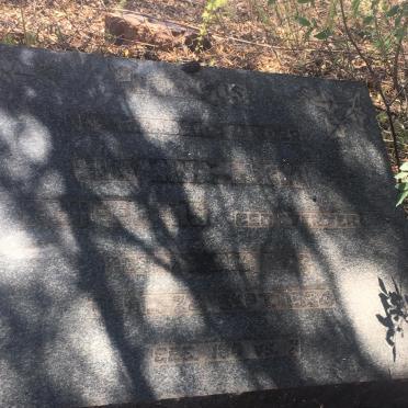 North West, MARICO district, Rietvaly 311, Rietvlei, farm cemetery