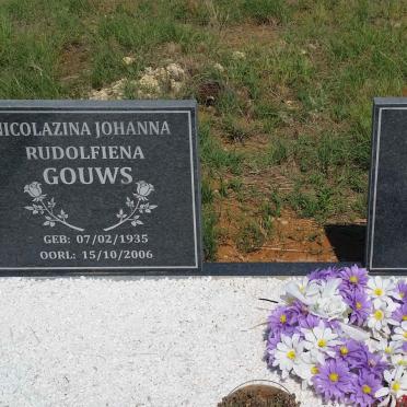 GOUWS Luckas Jakobus 1935-2007 &amp; Nicolazina Johanna Rudolfiena 1935-2006