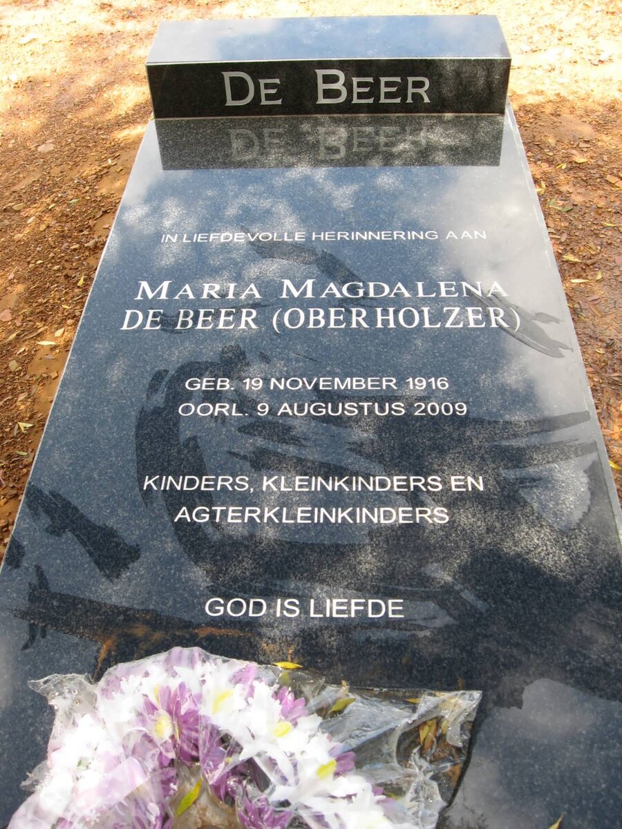 BEER Maria Magdalena, de nee OBERHOLZER 1916-2009