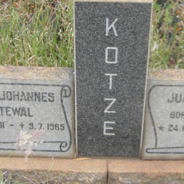 KOTZE ??rik Johannes Oostewal 1931-1965 &amp; Juanita N??? 1933-???