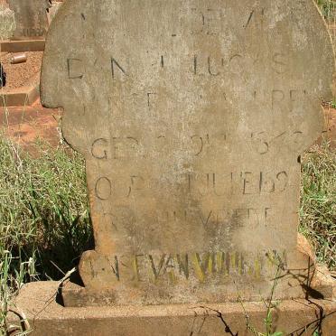 North West, POTCHEFSTROOM district, Brakfontein 476 IQ, farm cemetery