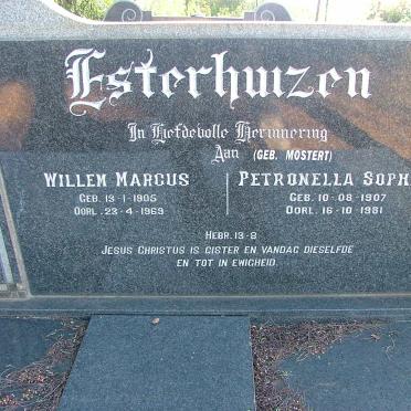 ESTERHUIZEN Willem Marcus 1905-1969 &amp; Petronella Sophia MOSTERT 1907-1981