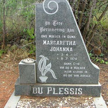 North West, POTCHEFSTROOM district, Leeufontein 453 IQ, farm cemetery