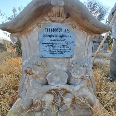 DOUGLAS Elizabeth Johanna nee HATTINGH 1935-1991 _1