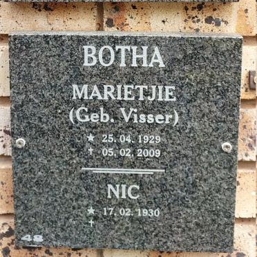 BOTHA Nic 1930- &amp; Marietjie VISSER 1929-2009