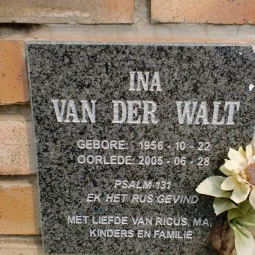 WALT Ina, van der 1956-2005