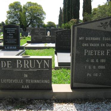 BRUYN Pieter F., de 1911-1986 &amp; Anna S. 1911-1995