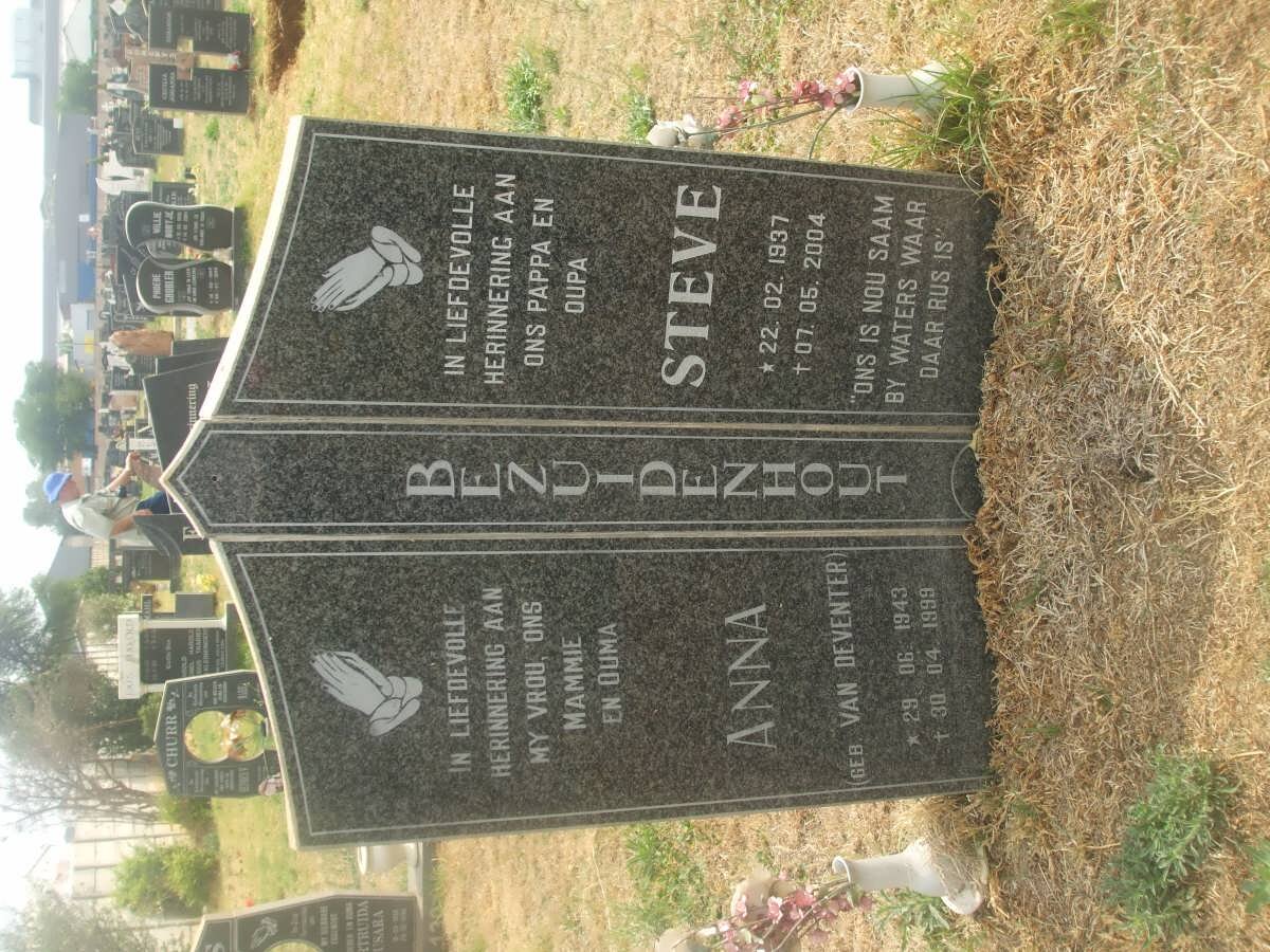 BEZUIDENHOUT Stephanus Petrus 1937-2004 &amp; Anna Maria Jacoba VAN DEVENTER 1943-1999