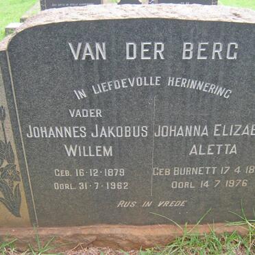 BERG Johannes Jakobus Willem, van der 1879-1962 &amp; Johanna Elizabeth Aletta BURNETT 1889-1976