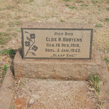 BOOYENS Elsie R. 1918-1952