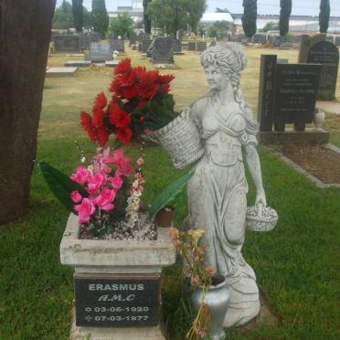 ERASMUS A.M.C. 1920-1977