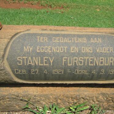 F - Vanne :: Surnames - F