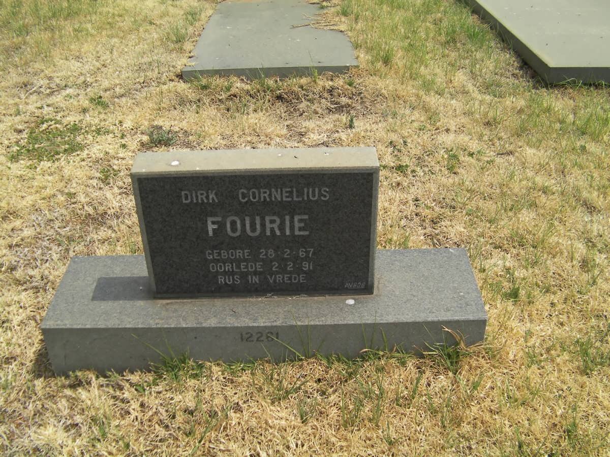 FOURIE Dirk Cornelius 1967-1991