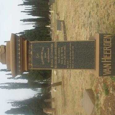 HEERDEN Hendrik Petrus, van 1843-1928 &amp; Maria Catharina Magdalena PIETERSEN 1849-1927