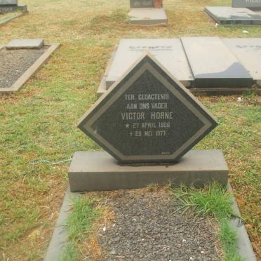 HORNE Victor 1906-1977