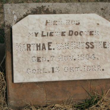 HUYSSTEEN Martha E., van 1904-1922
