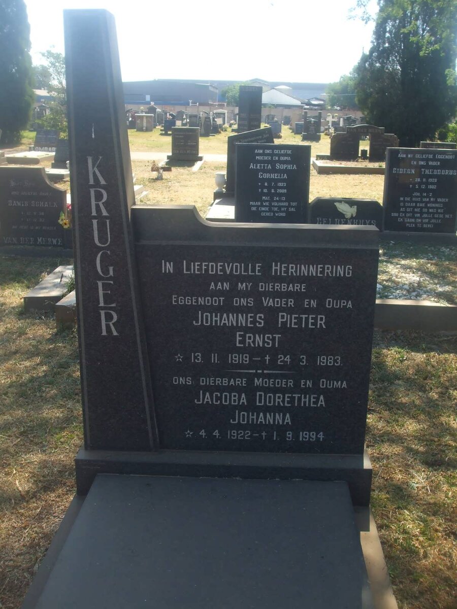 KRUGER Johannes Pieter Ernst 1919-1983 &amp; Jacoba Dorethea Johanna 1922-1994