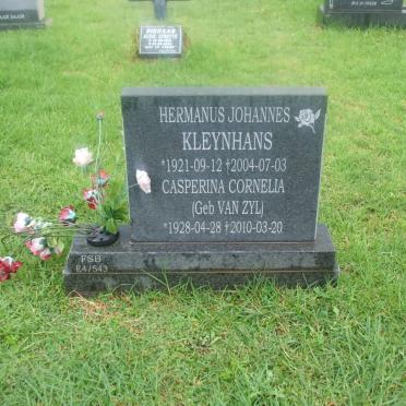 KLEYNHANS Hermanus Johannes 1921-2004 &amp; Casperina Cornelia VAN ZYL 1928-2010