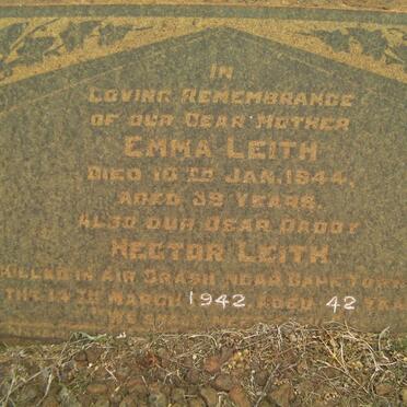 LEITH Hector -1942 &amp; Emma BOWHAY -1944