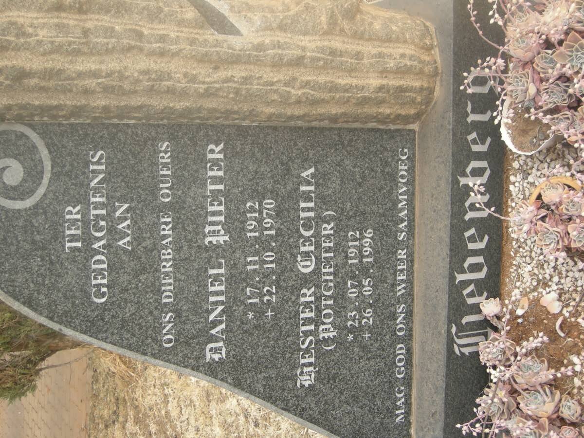 LIEBENBERG Daniel Pieter 1912-1970 &amp; Hester Cecilia POTGIETER 1912-1996