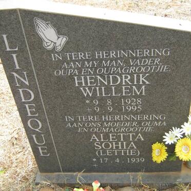 LINDEQUE Hendrik Willem 1928-1995 &amp; Aletta Sophia 1939-