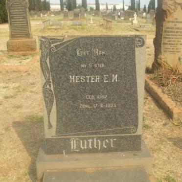 LUTHER Hester E.M. 1892-1925