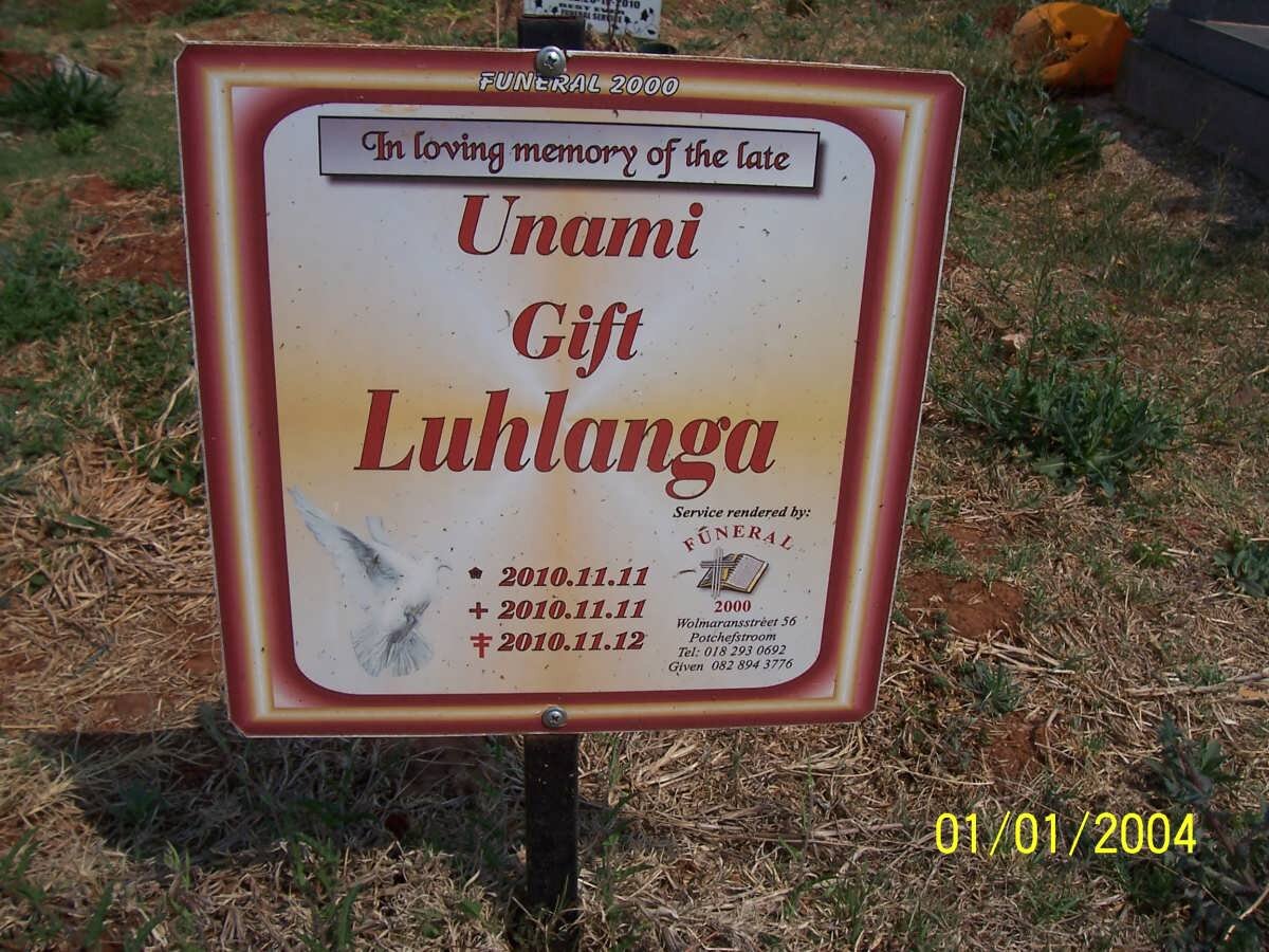 LUHLANGA Unami Gift 2010-2010