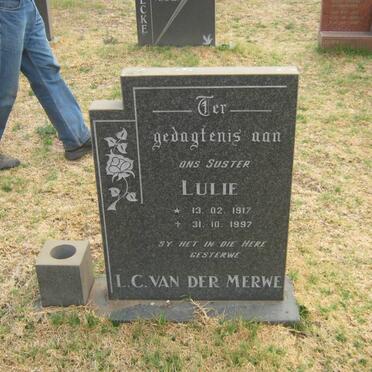 MERWE L.C., van der 1917-1997