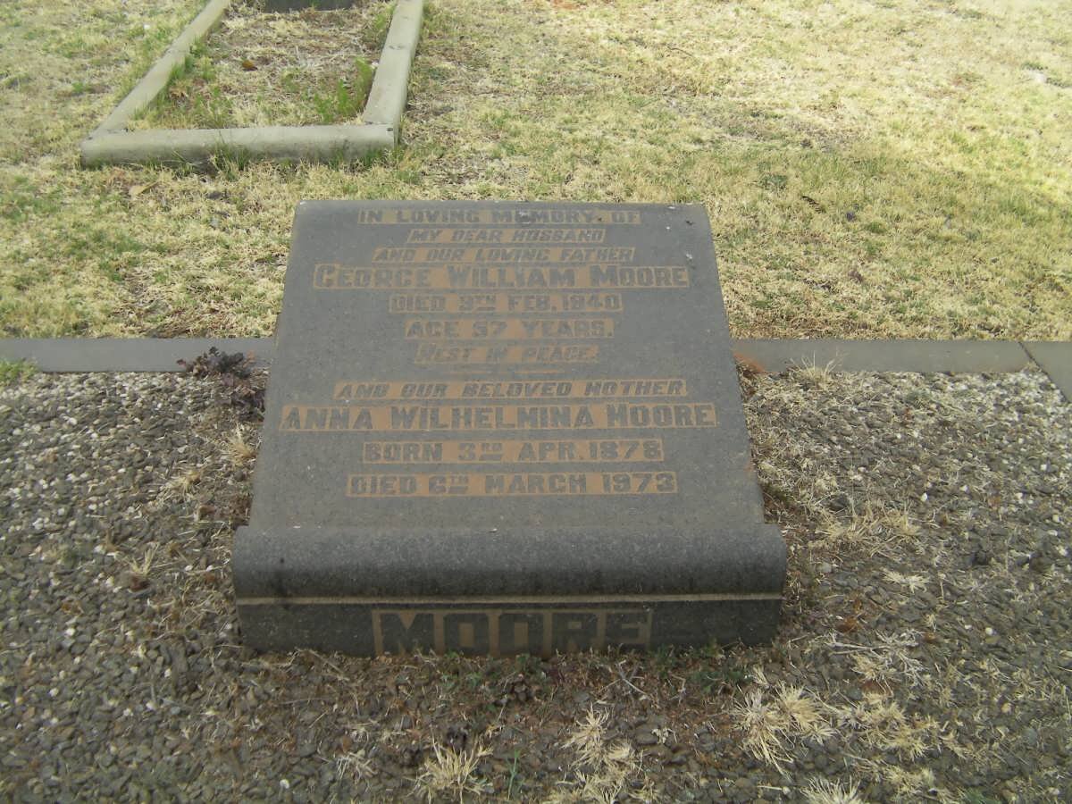 MOORE George William -1940 &amp; Anna Wilhelmina 1878-1973