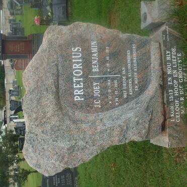PRETORIUS Benjamin 1918- &amp; J.C. 1918-2005